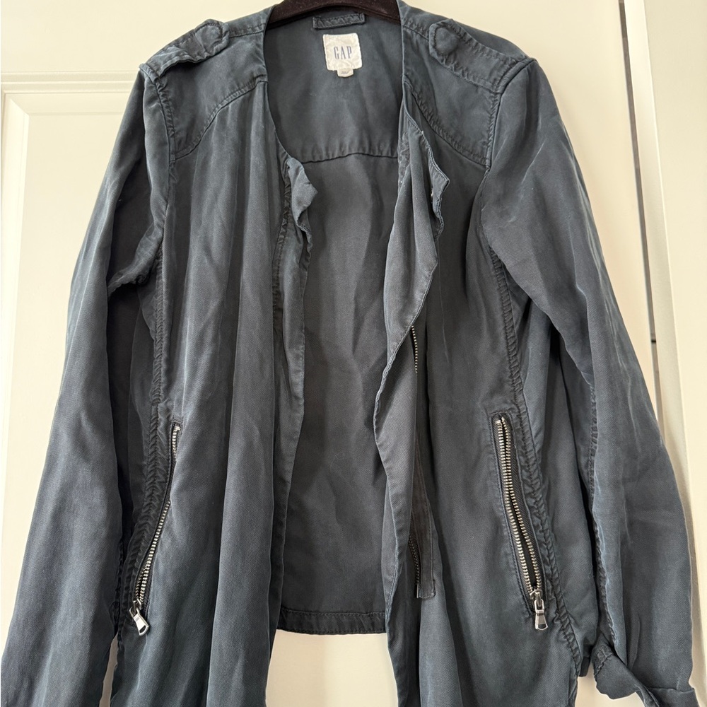 GAP Women's Gray / Black Jacket